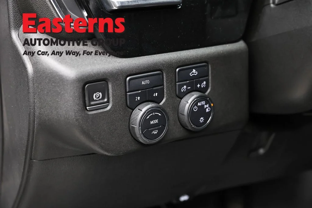 Used 2022 Silver Chevrolet LT image 22