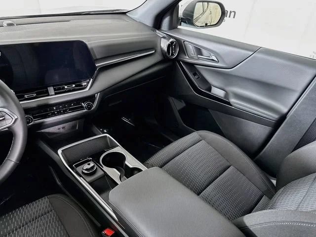 New 2027 Sterling Gray Metallic Chevrolet LT image 24
