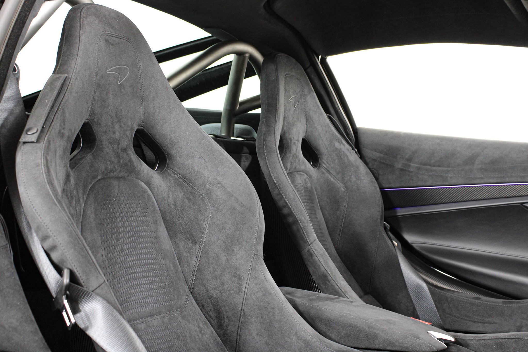Used 2024 Purple McLaren Coupe image 38