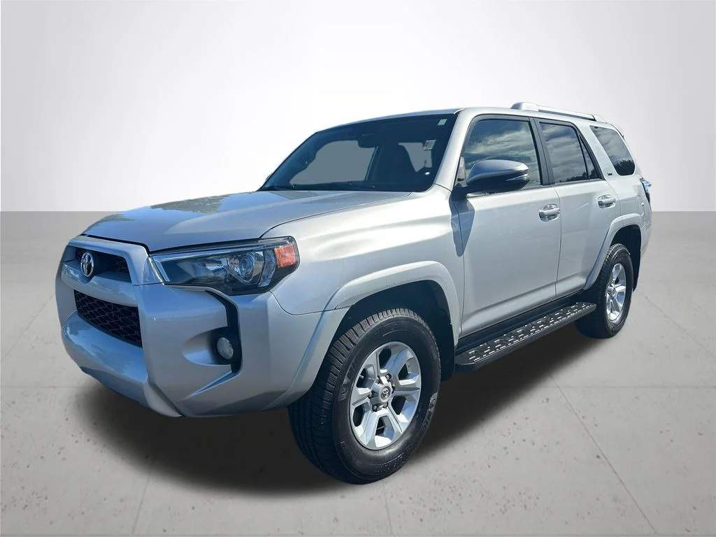 Used 2017 Silver Toyota SR5 Premium image 2