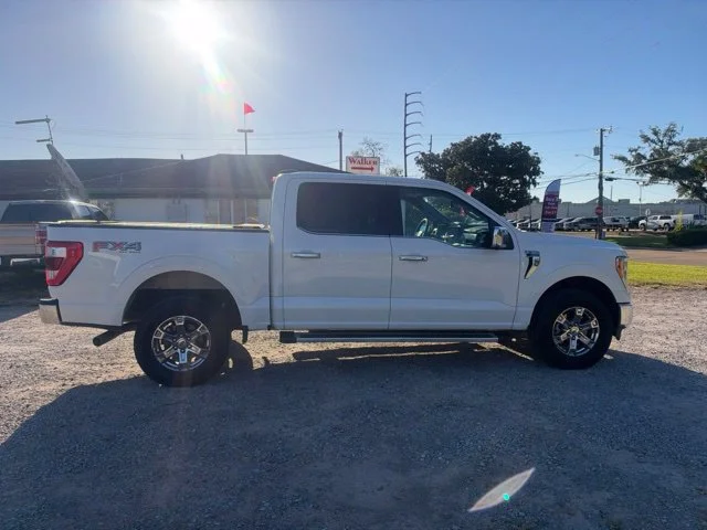 Used 2022 White Ford Lariat image 15
