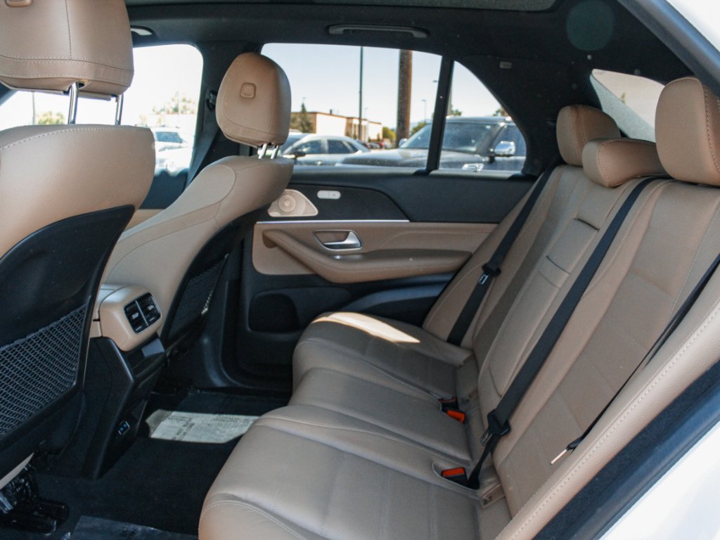 Used 2024 Polar White Mercedes-Benz GLE350 4MATIC® image 24