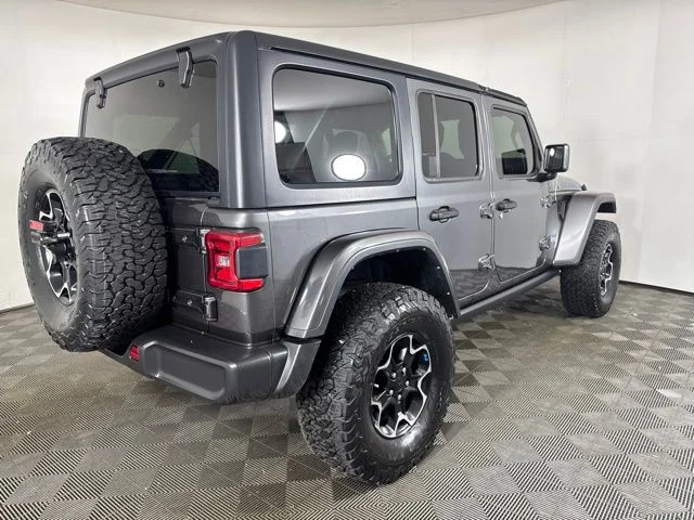Used 2022 Granite Crystal Metallic Clearcoat Jeep Unlimited Rubicon 4xe image 3