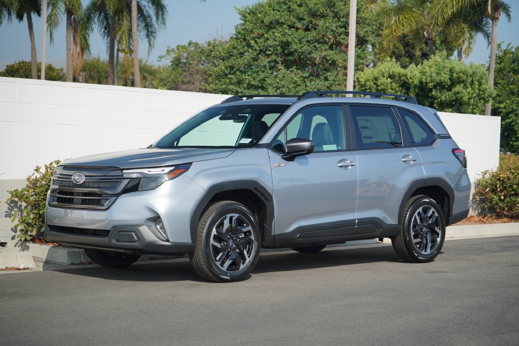 New 2026 ICE SILVER METALLIC Subaru Premium Hybrid image 1