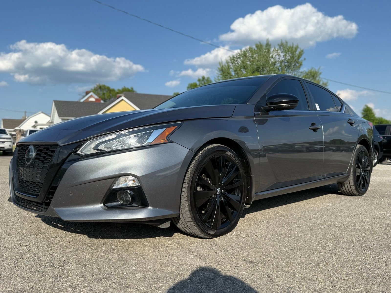 Used 2022 Nissan Altima SR with VIN 1N4BL4CW4NN395145 for sale in Eminence, KY