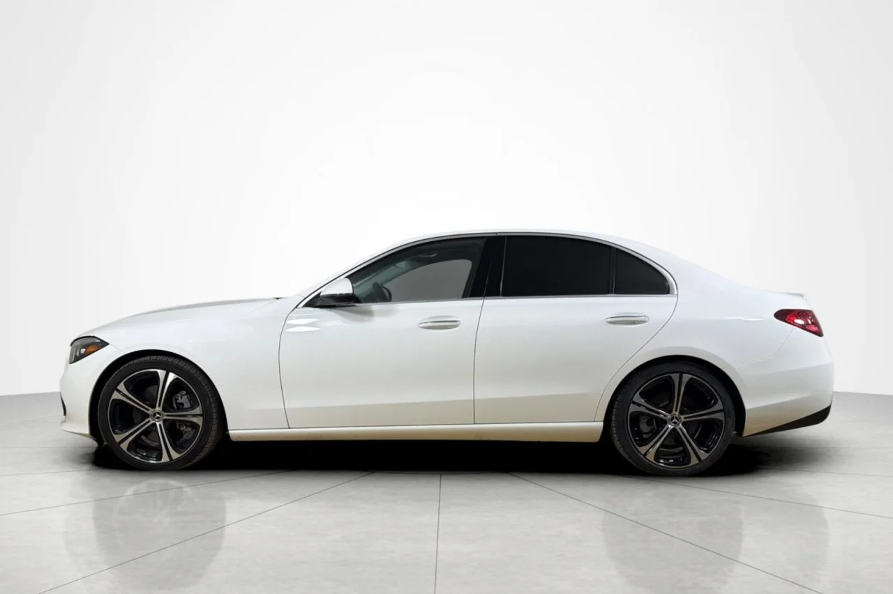 Used 2022 Polar White Mercedes-Benz C 300 image 2