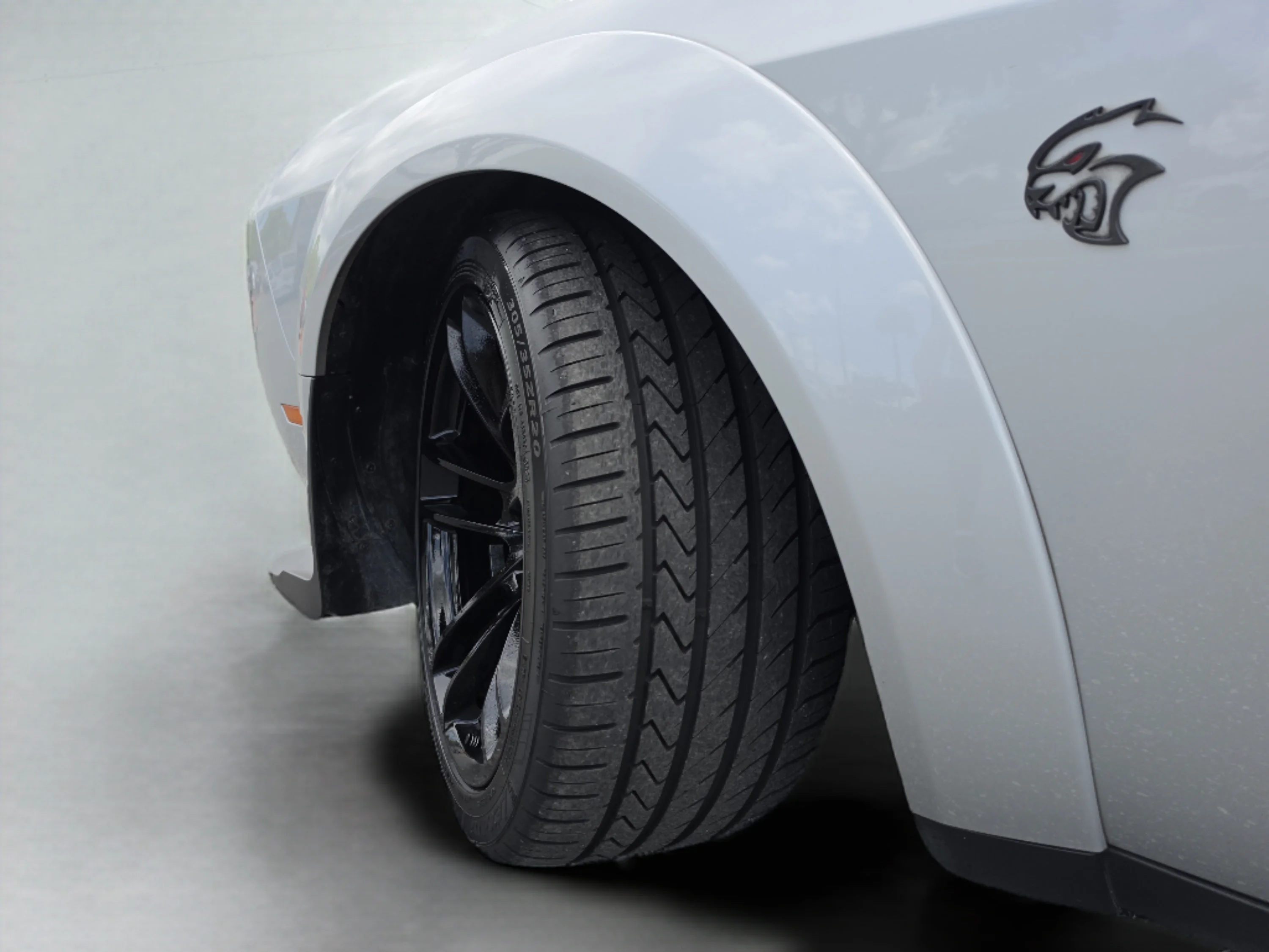 Used 2020 Triple Nickel Clearcoat Dodge SRT Hellcat Redeye Widebody image 35