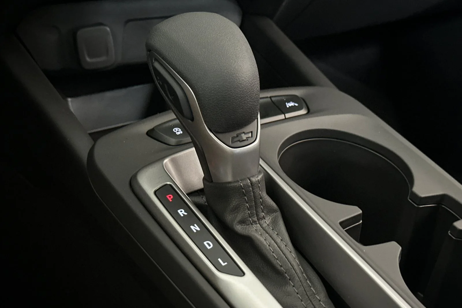 New 2026 Mosaic Black Metallic Chevrolet LS image 21