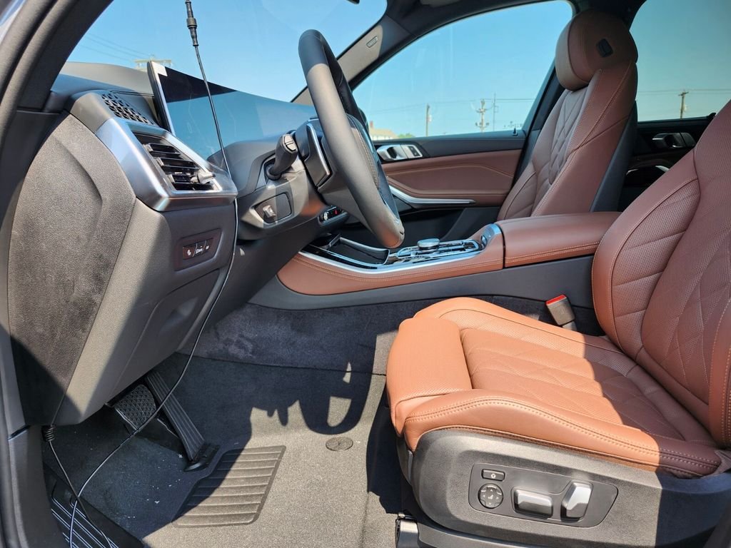 New 2026 Gray BMW xDrive50e image 18