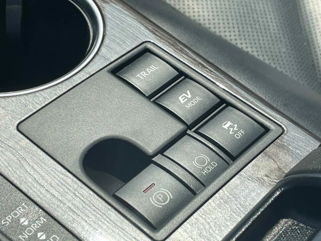 Used 2023 Silver Toyota Limited image 42