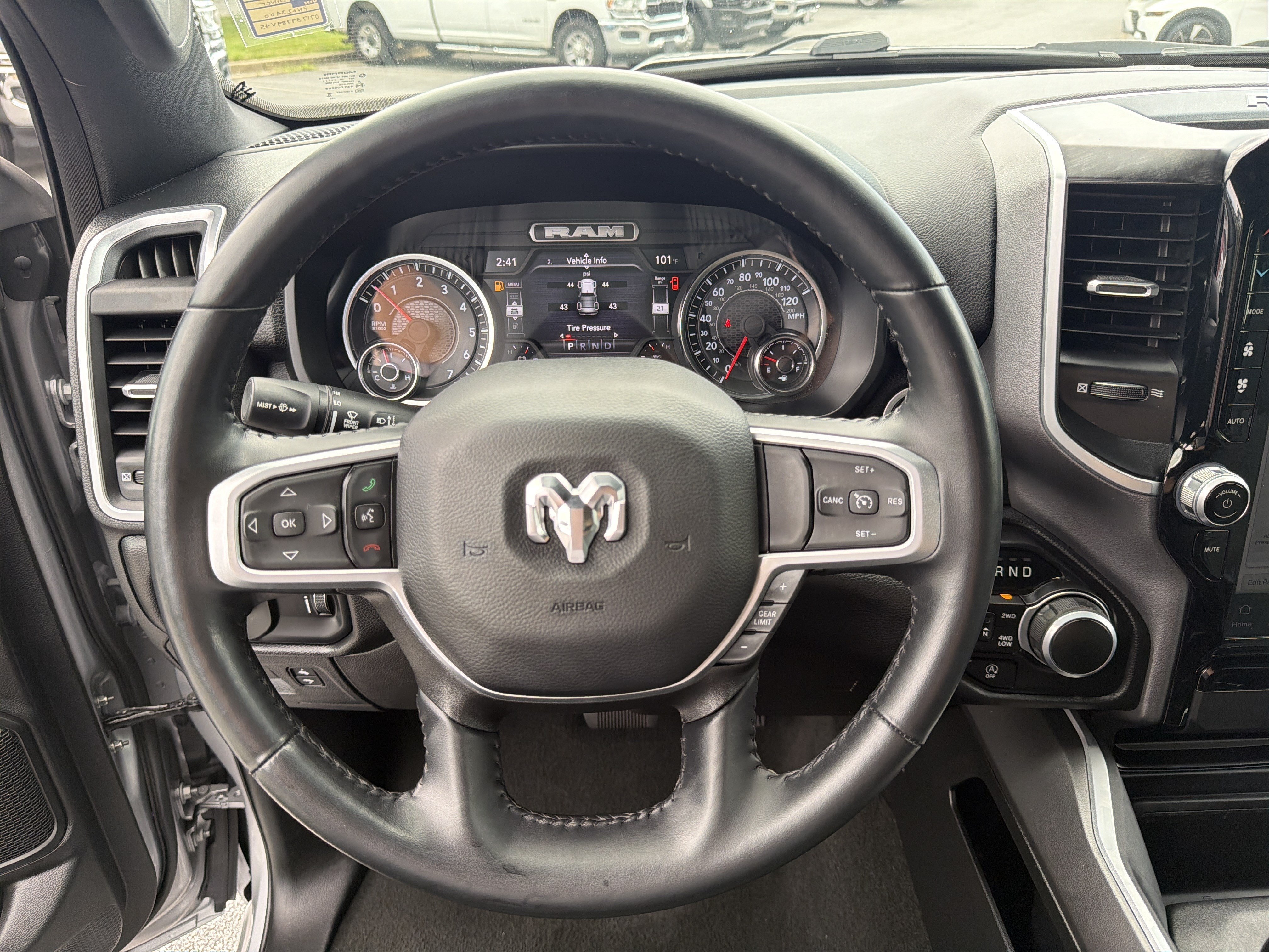 Used 2023 Billet Silver Metallic Clearcoat Ram Big Horn image 28