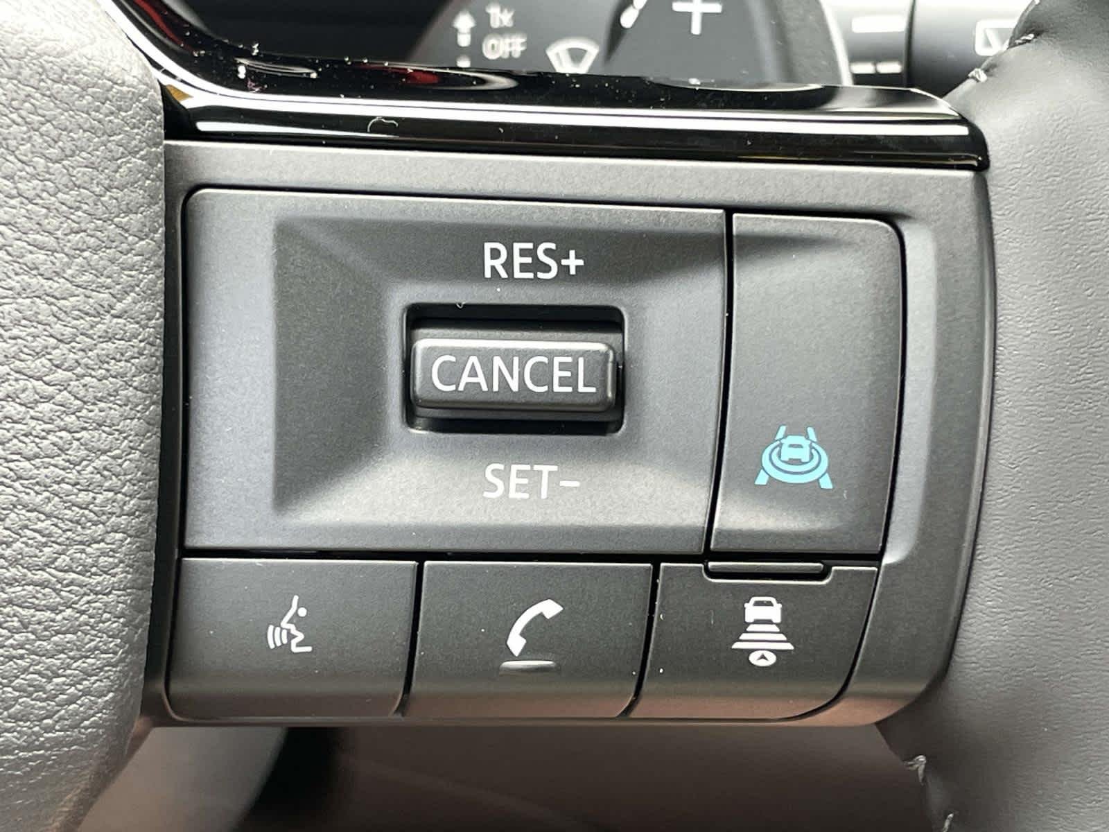 New 2026 Everest White Pearl/Super Black Nissan Platinum image 33