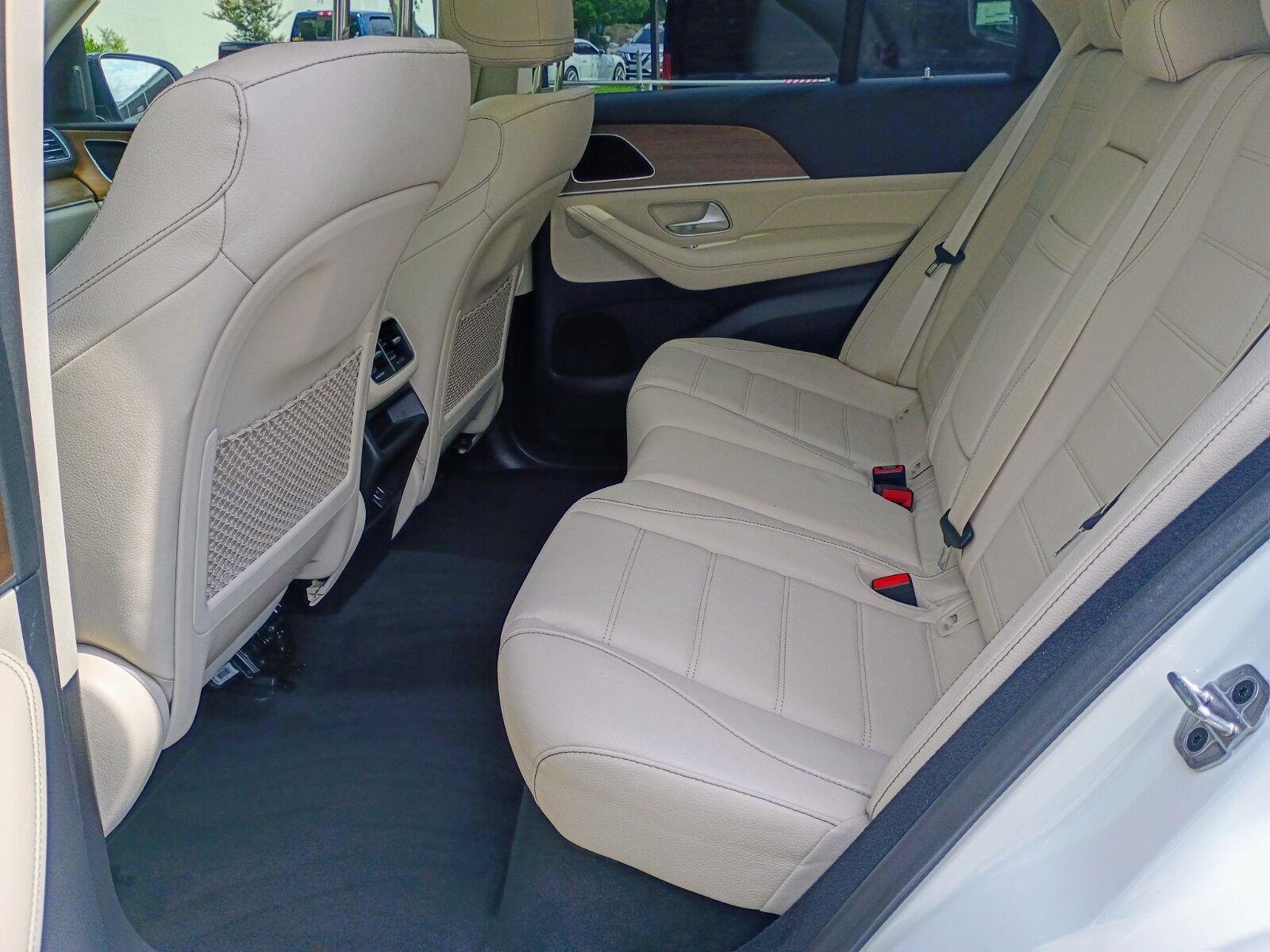Used 2022 Polar White Mercedes-Benz GLE 450 image 6