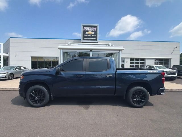 Used 2023 NORTHSKY BLUE METALLIC Chevrolet Custom image 38