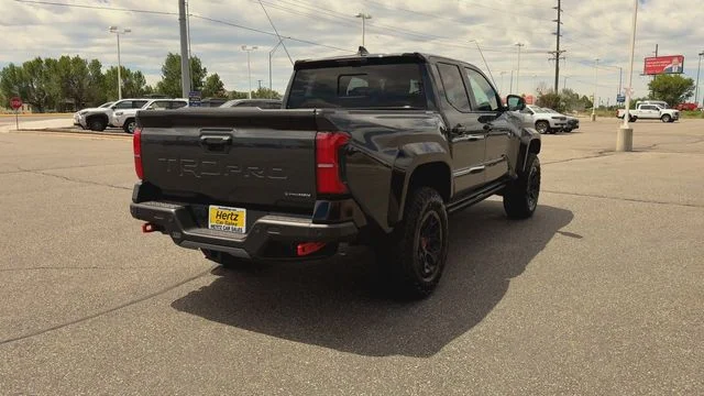 2025 Toyota Tacoma TRD Pro - Photo 8