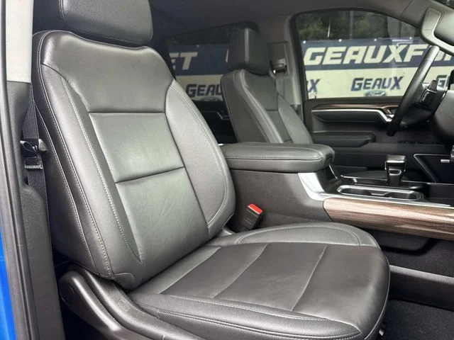 Certified Used 2025 Blue Chevrolet RST image 27