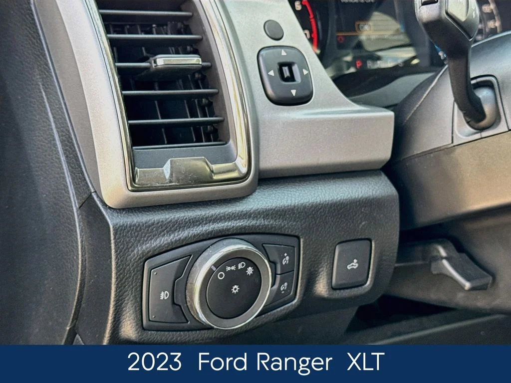 Used 2023 Blue Ford XLT image 20