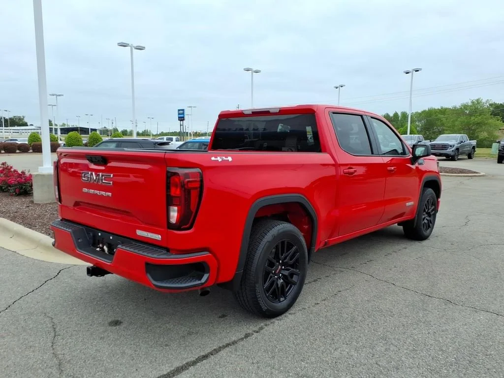 Used 2024 Cardinal Red GMC Elevation image 3