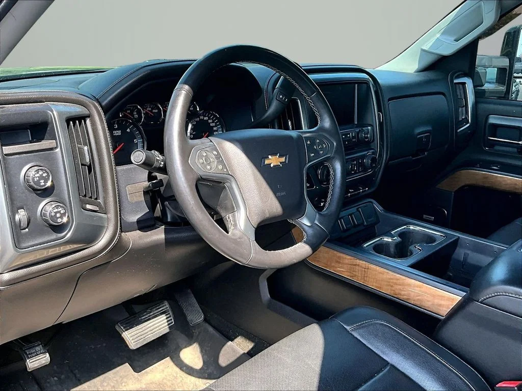 Used 2015 Black Chevrolet LTZ image 13