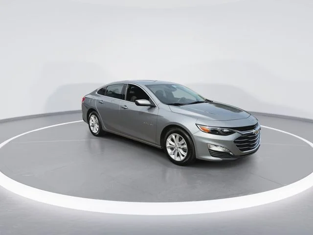 Used 2025 Gray Chevrolet LT image 2