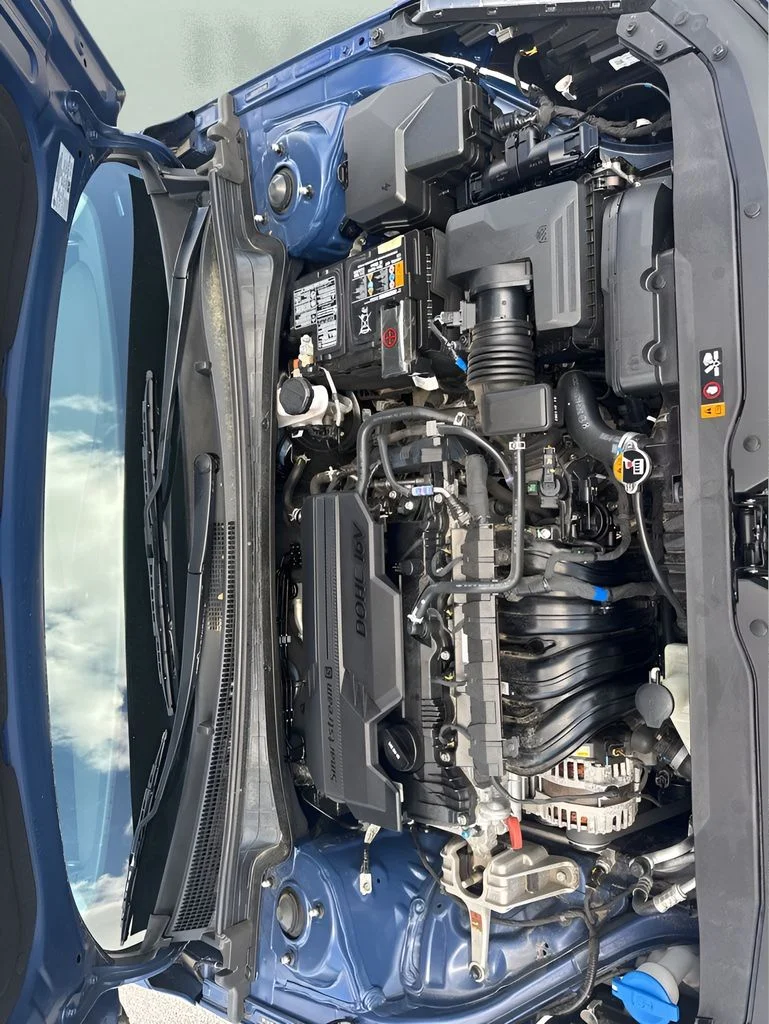 Used 2023 Blue Hyundai SE image 22
