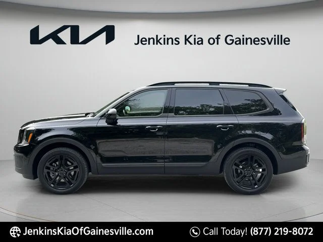 Used 2025 Black Kia EX X-Line image 4