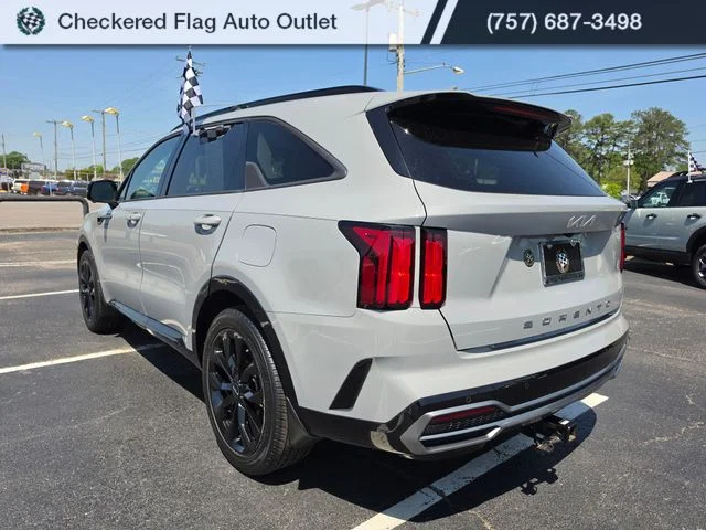 Used 2022 Wolf Gray Kia SX-Prestige image 5
