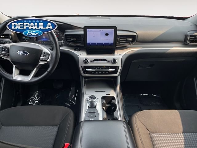 Used 2024 Black Metallic Ford XLT image 13