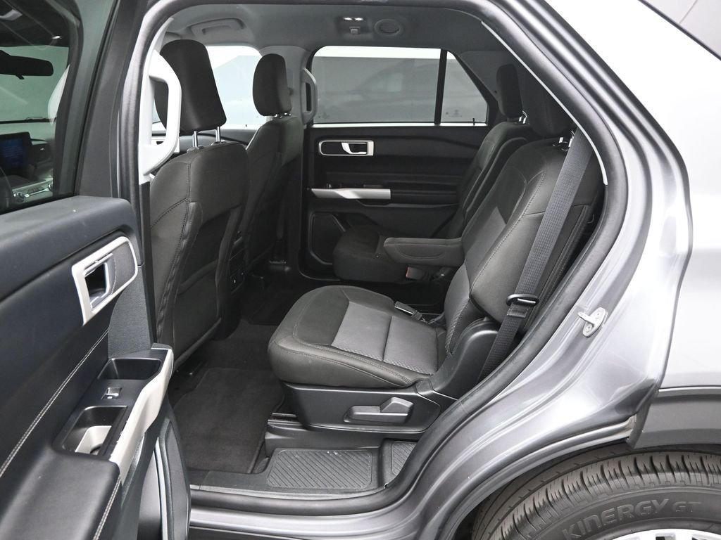 Certified Used 2023 Gray Ford XLT image 19