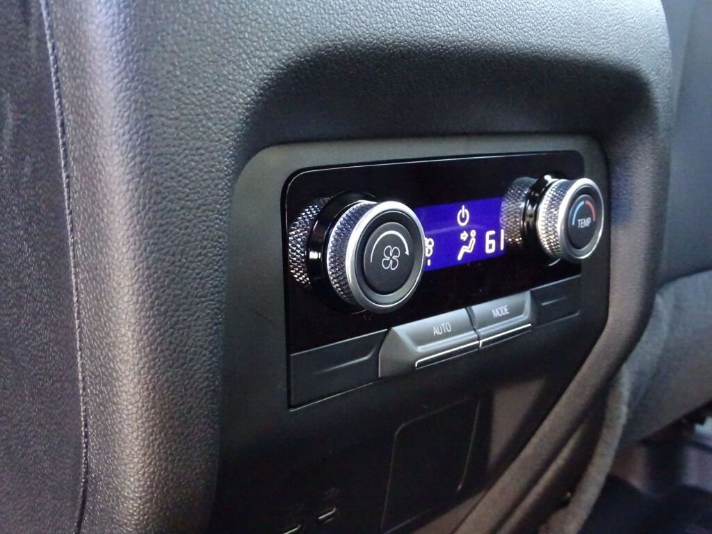 2025 Buick Enclave Sport Touring - Photo 25
