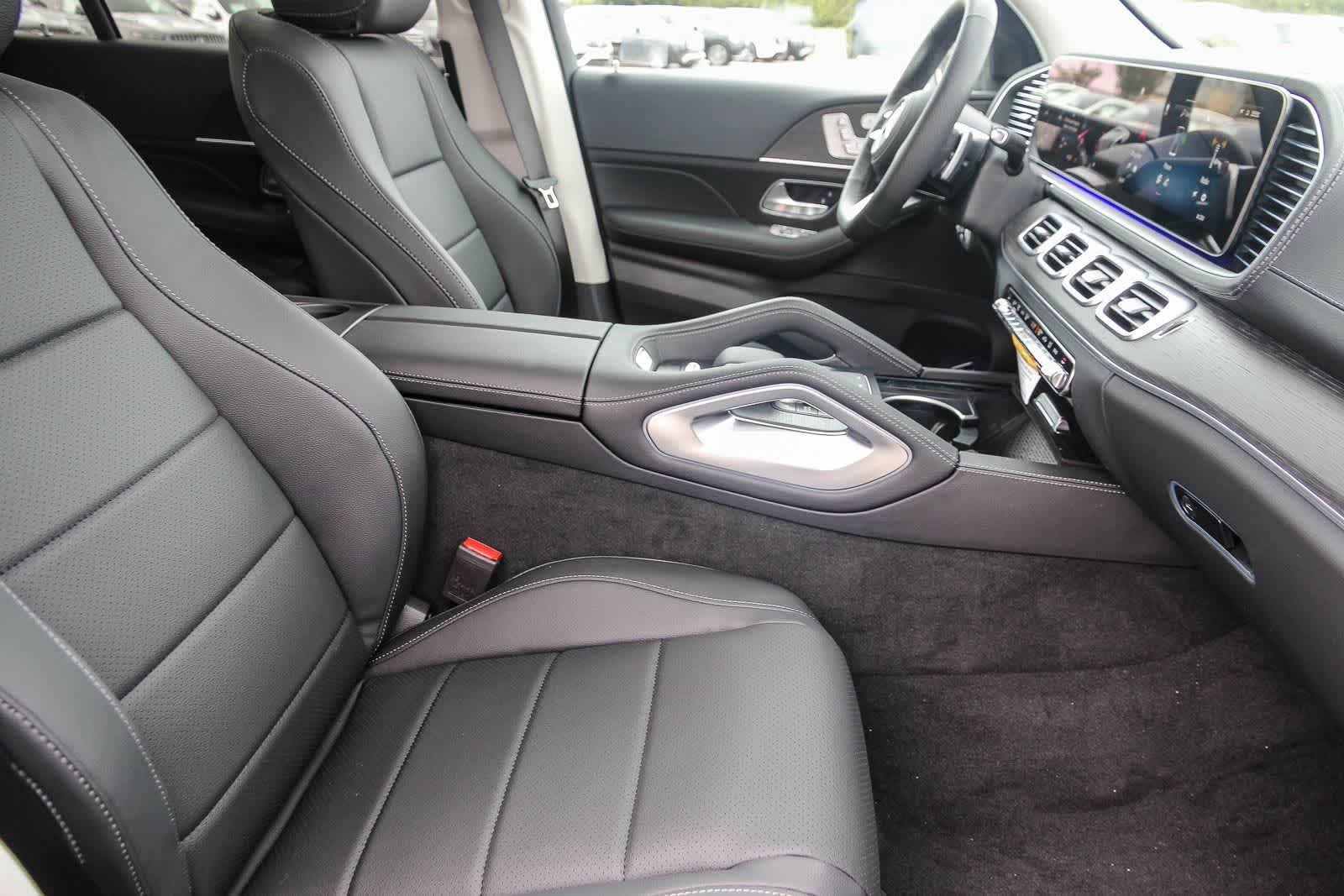 New 2026 Selenite Grey Metallic Mercedes-Benz GLS 450 image 18