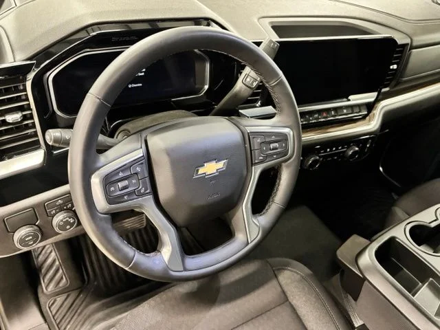 Used 2026 Black Chevrolet LT image 15