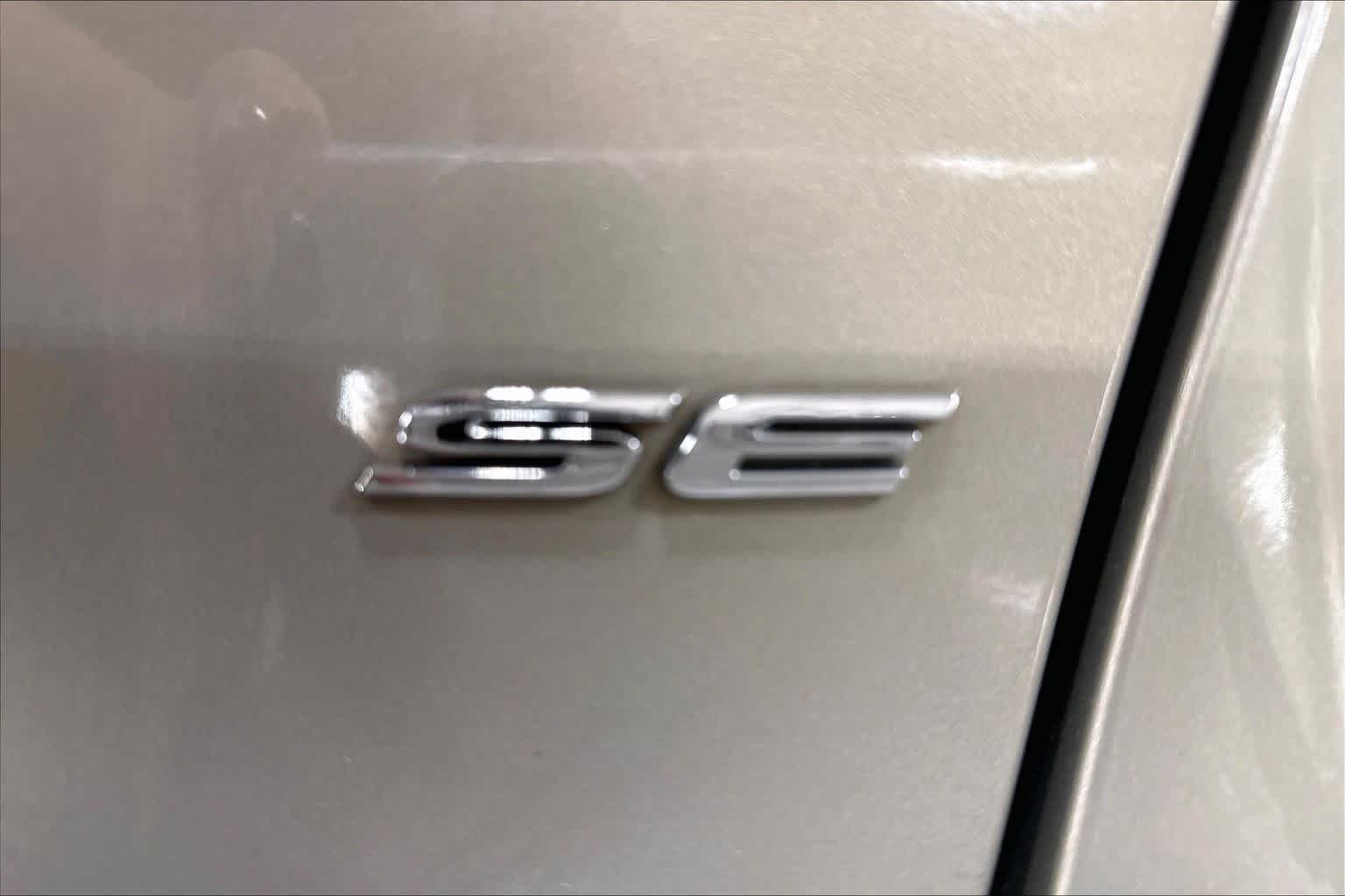 Used 2015 Tectonic Ford SE image 10