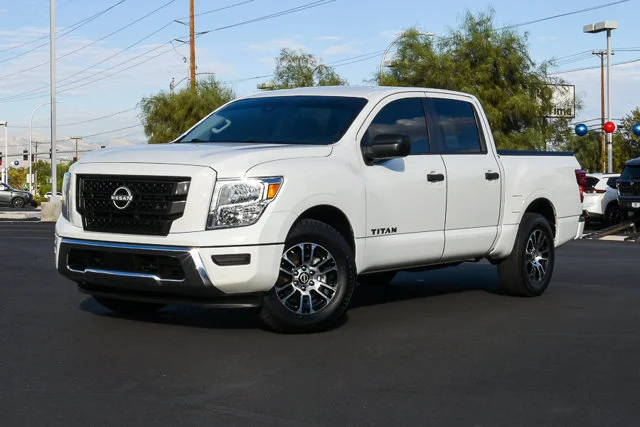 2023 Nissan Titan