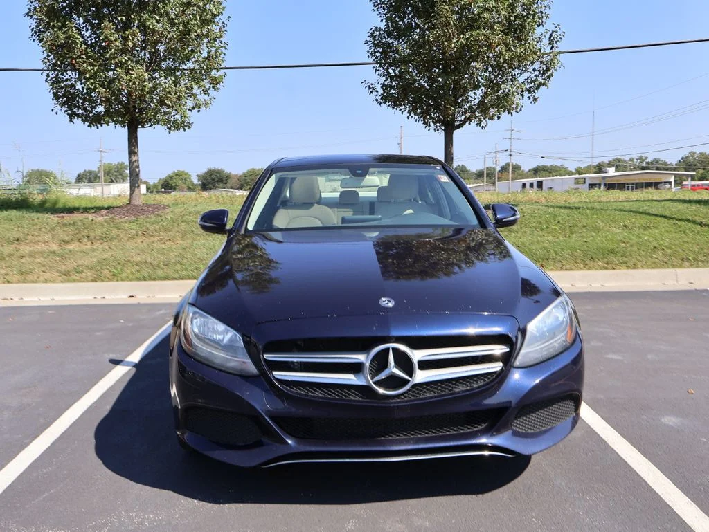 Used 2018 Blue Mercedes-Benz C 300 image 3