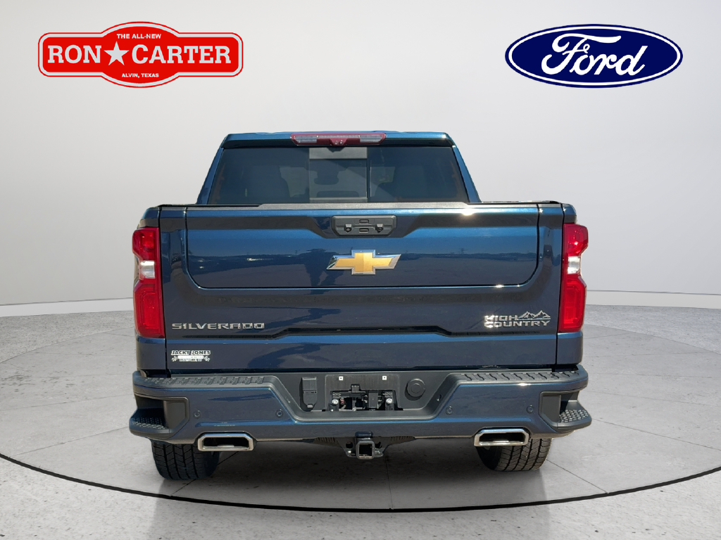 Used 2022 Blue Chevrolet High Country image 5