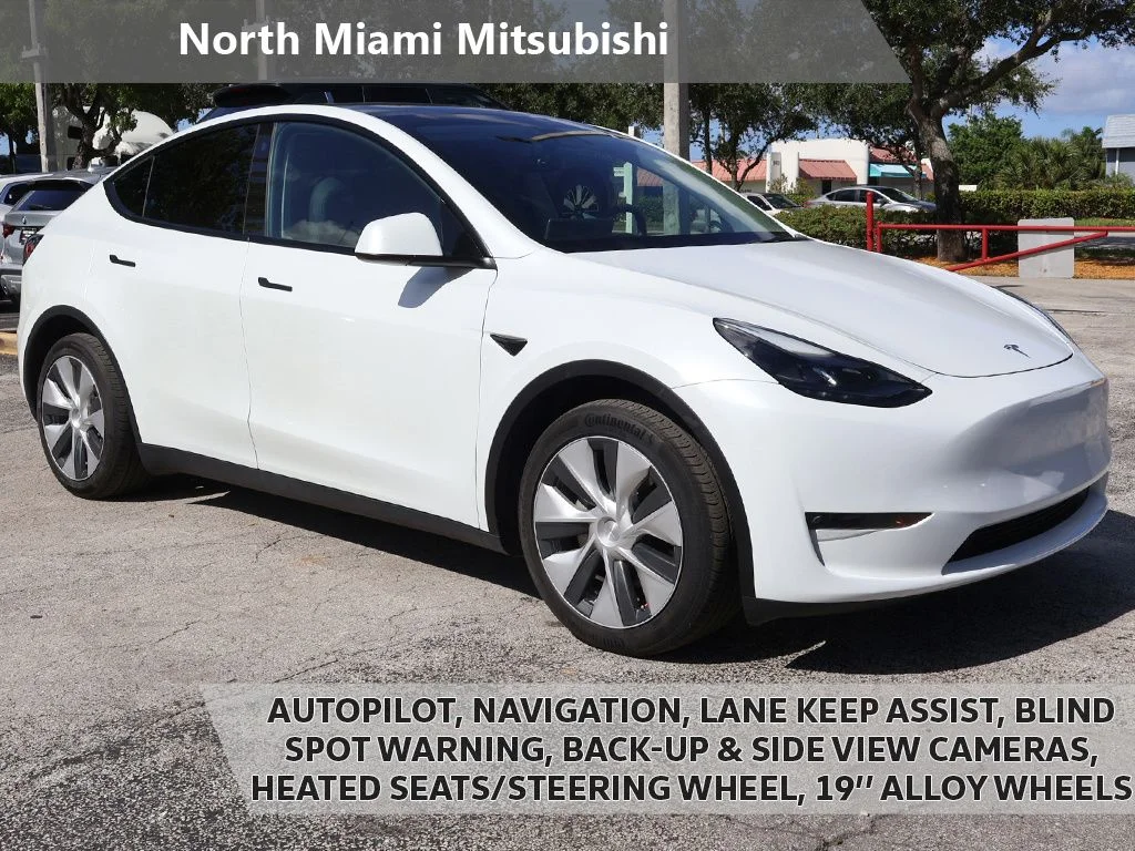 2023 Tesla Model Y Long Range Dual Motor All-Wheel Drive's photo