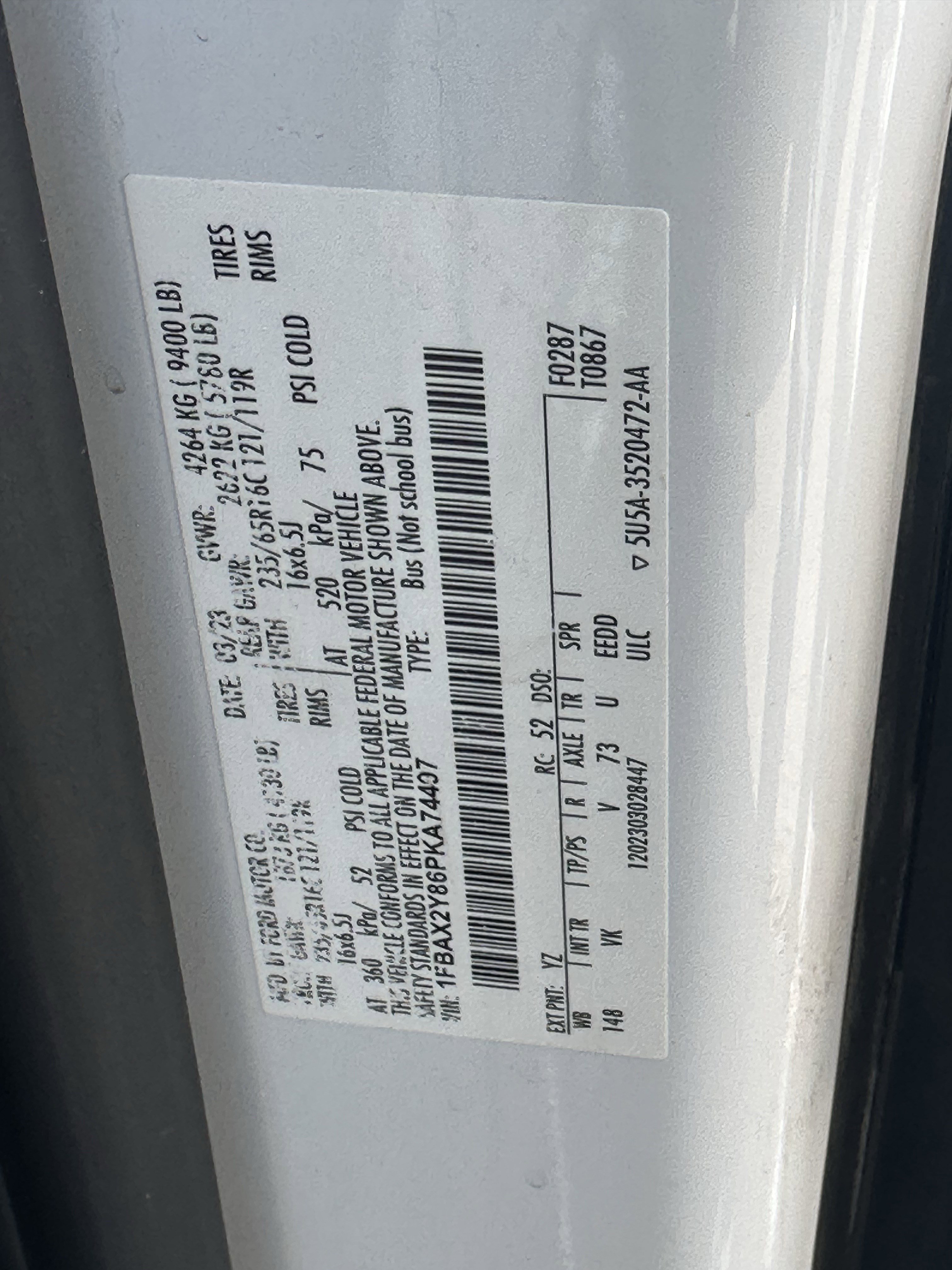 Used 2023 White Ford XL image 31