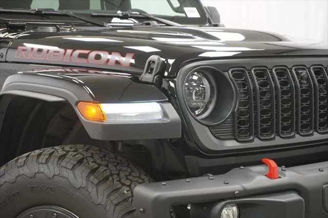 New 2026 Black Clear-Coat Exterior Paint Jeep Rubicon image 5