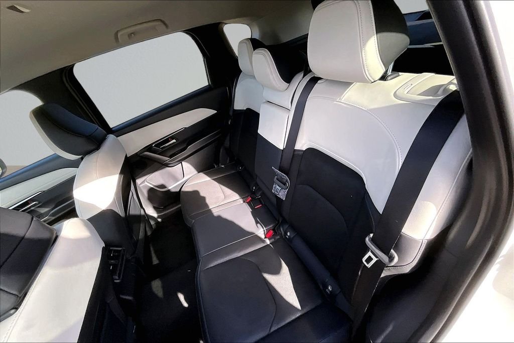 New 2026 Rhodium White Metallic Mazda 2.5 S Preferred AWD image 10