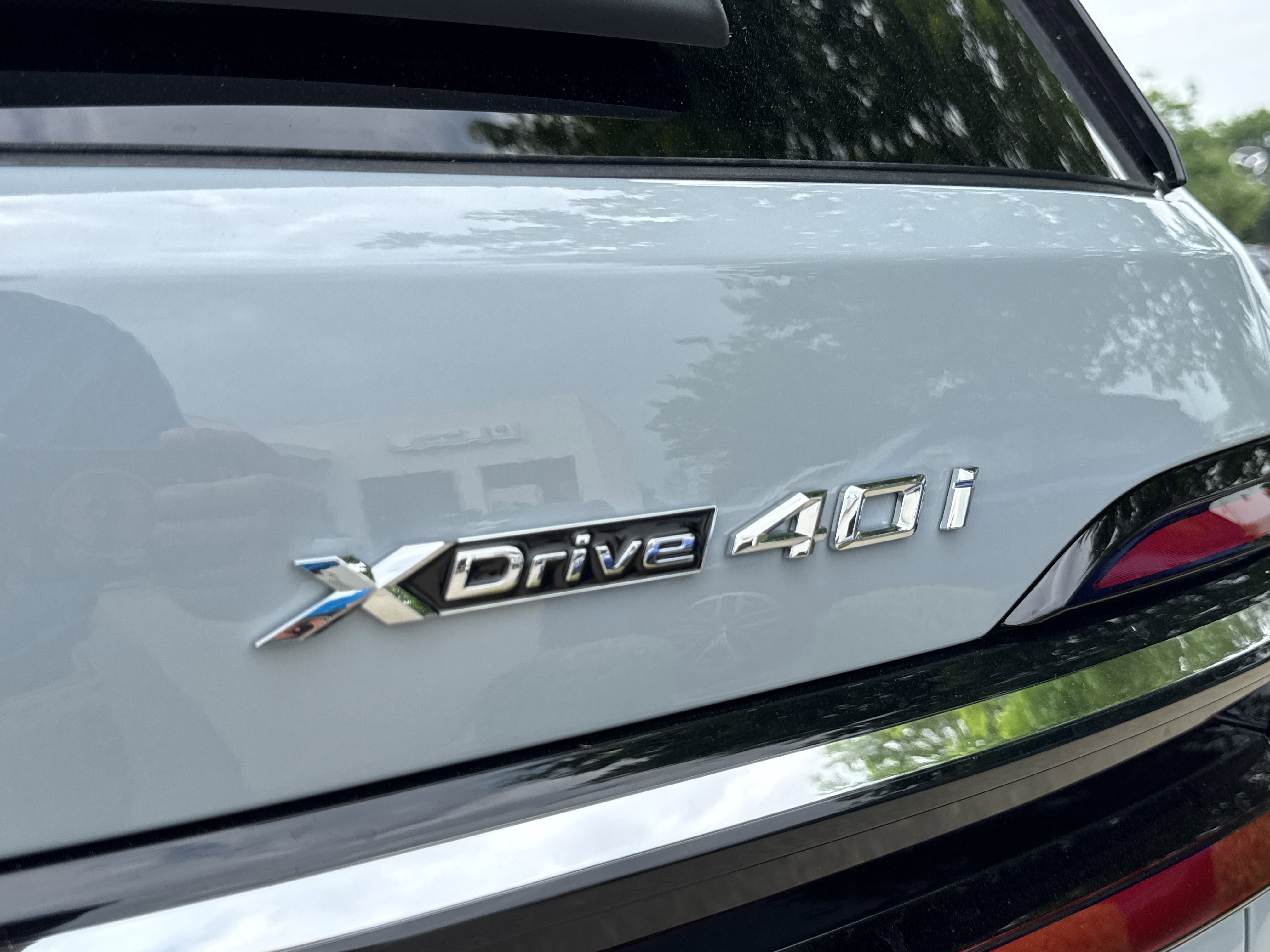 New 2027 0C4P Brooklyn Grey Metallic BMW xDrive40i image 7