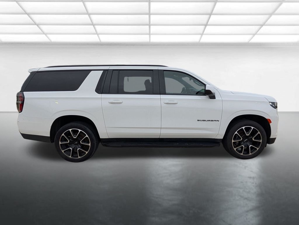 Used 2024 Summit White Chevrolet RST image 32
