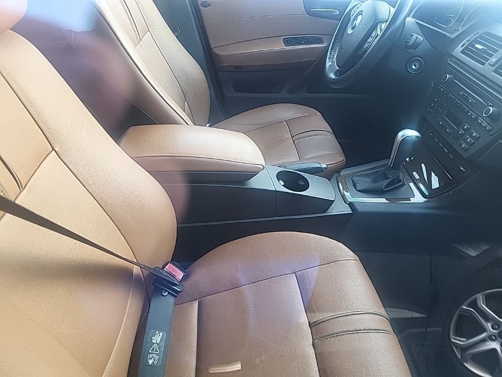 Used 2010 Monaco Blue Metallic BMW xDrive30i image 10