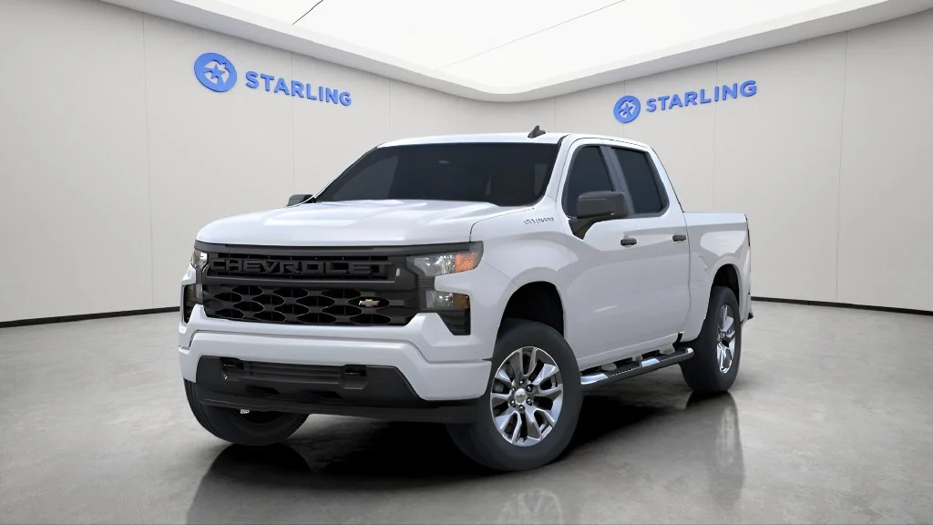 New 2026 Summit White Chevrolet Custom image 2