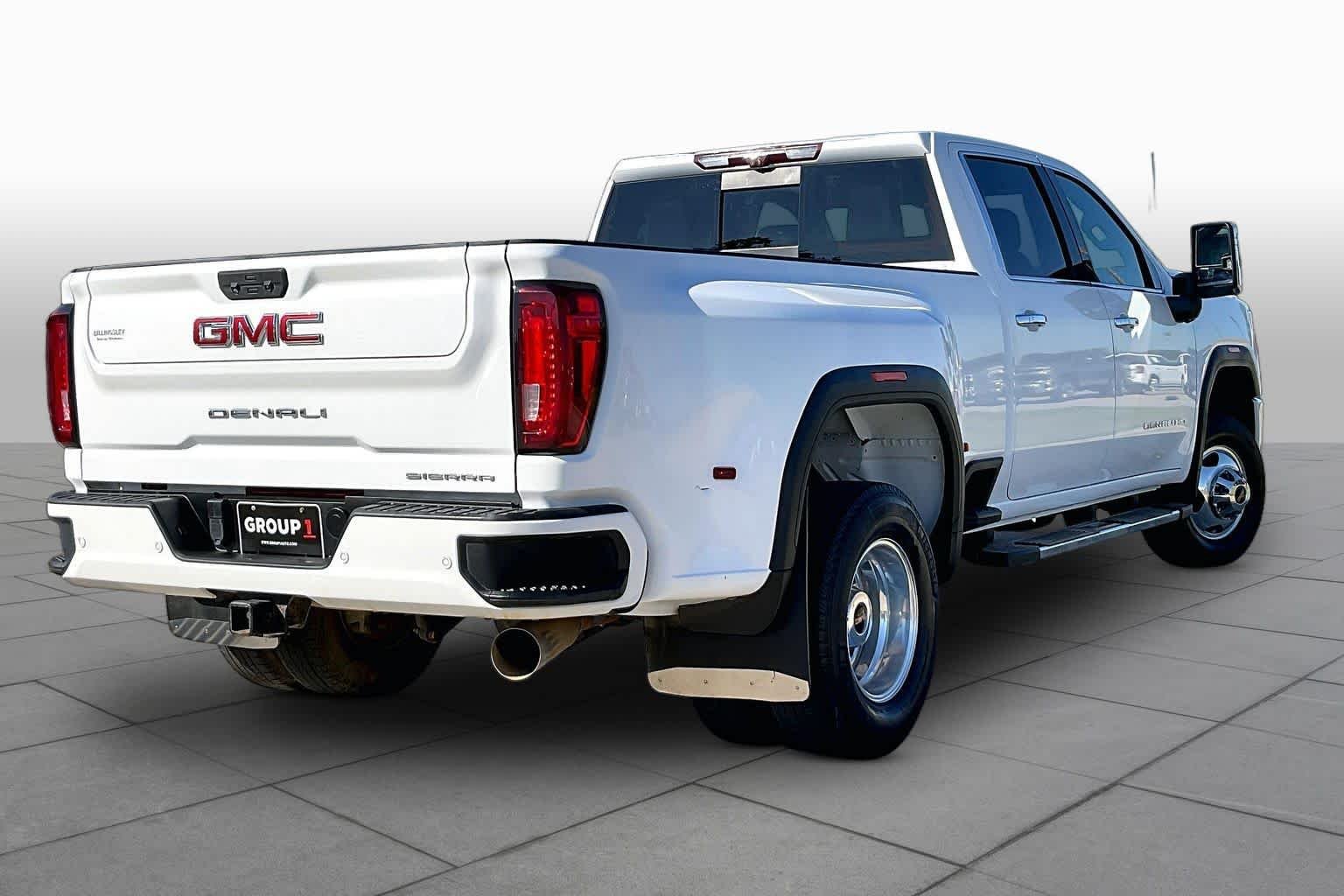 Used 2021 Summit White GMC Denali image 13