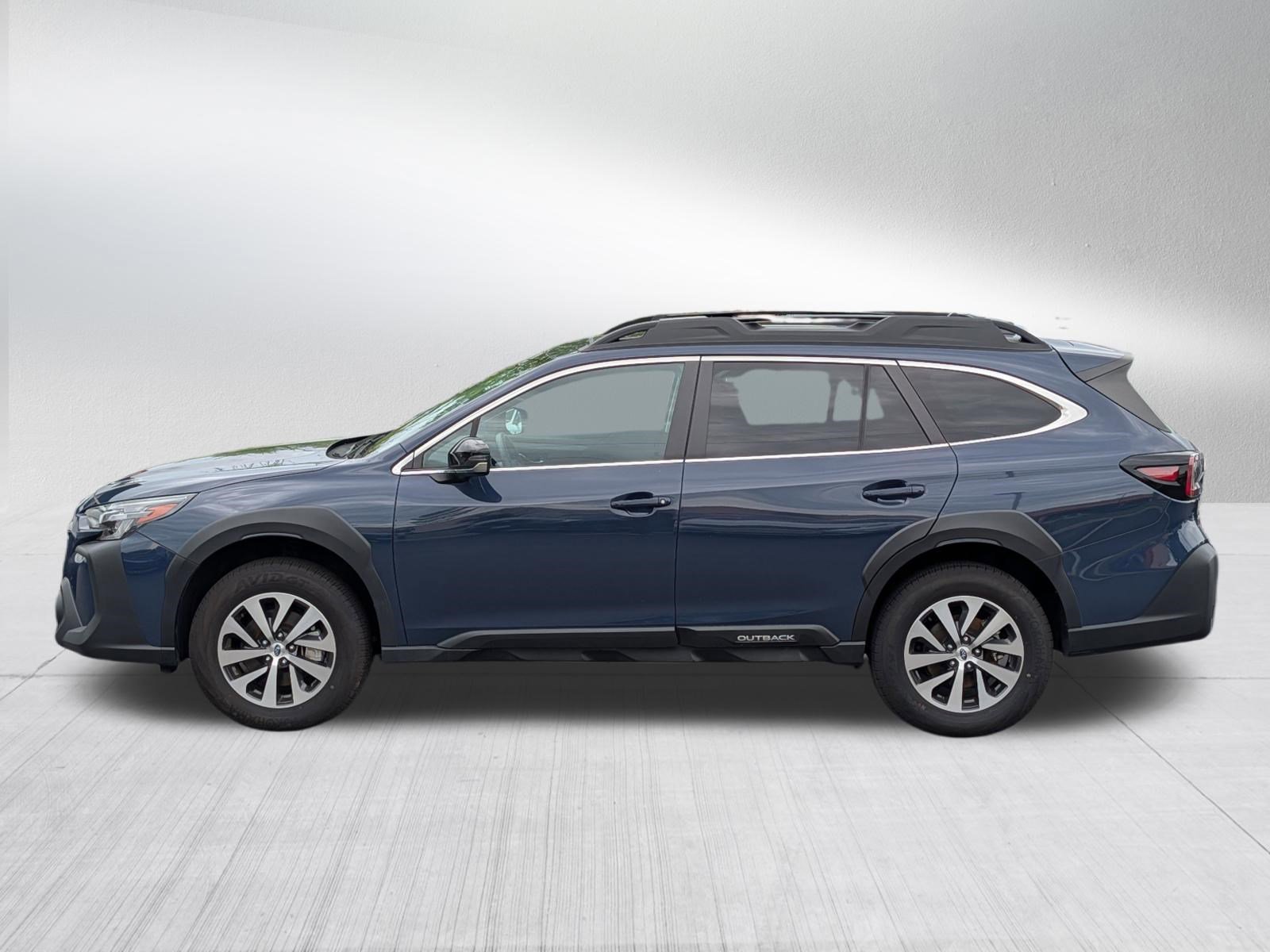 Used 2025 Cosmic Blue Pearl Subaru Premium image 4