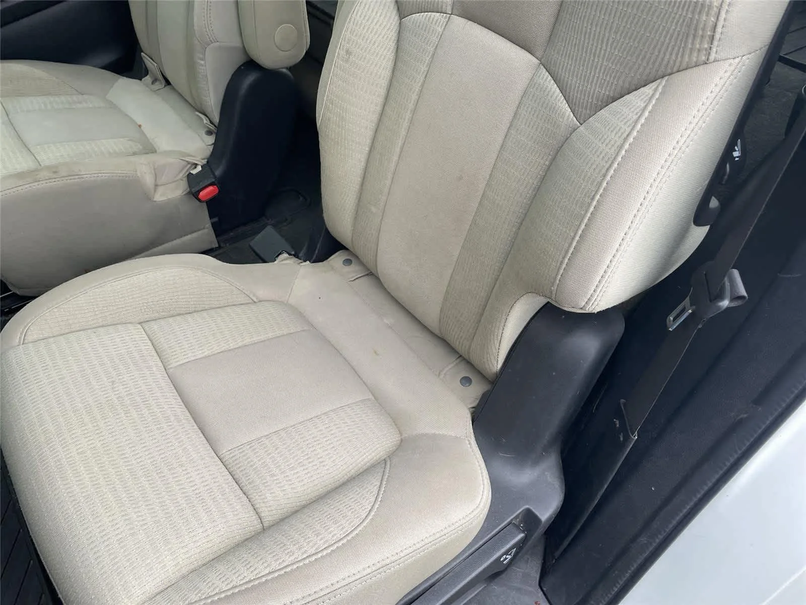 Used 2021 Crystal White Pearl Subaru Premium image 11