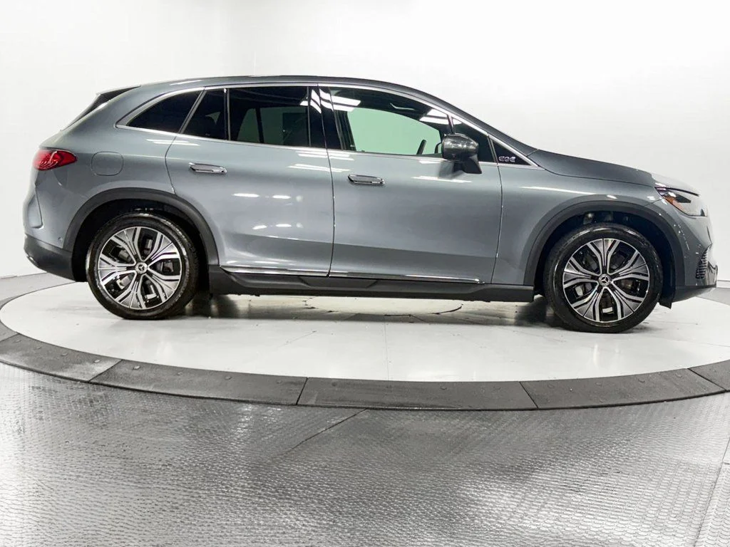 Used 2023  Mercedes-Benz 350 SUV image 35