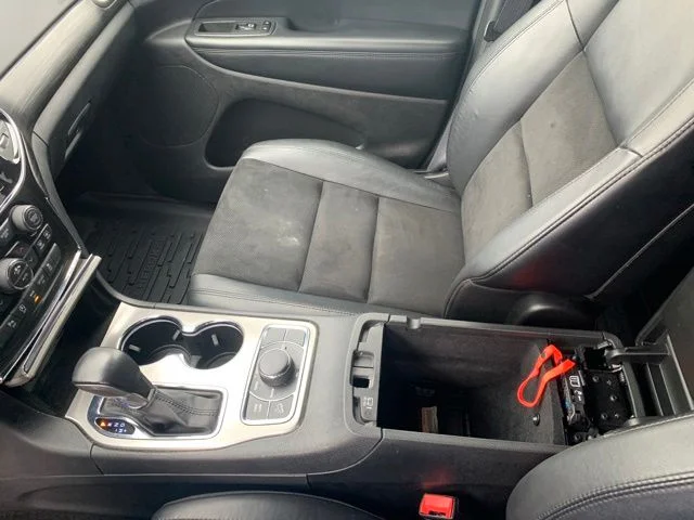 Used 2022 White Jeep Laredo X image 35