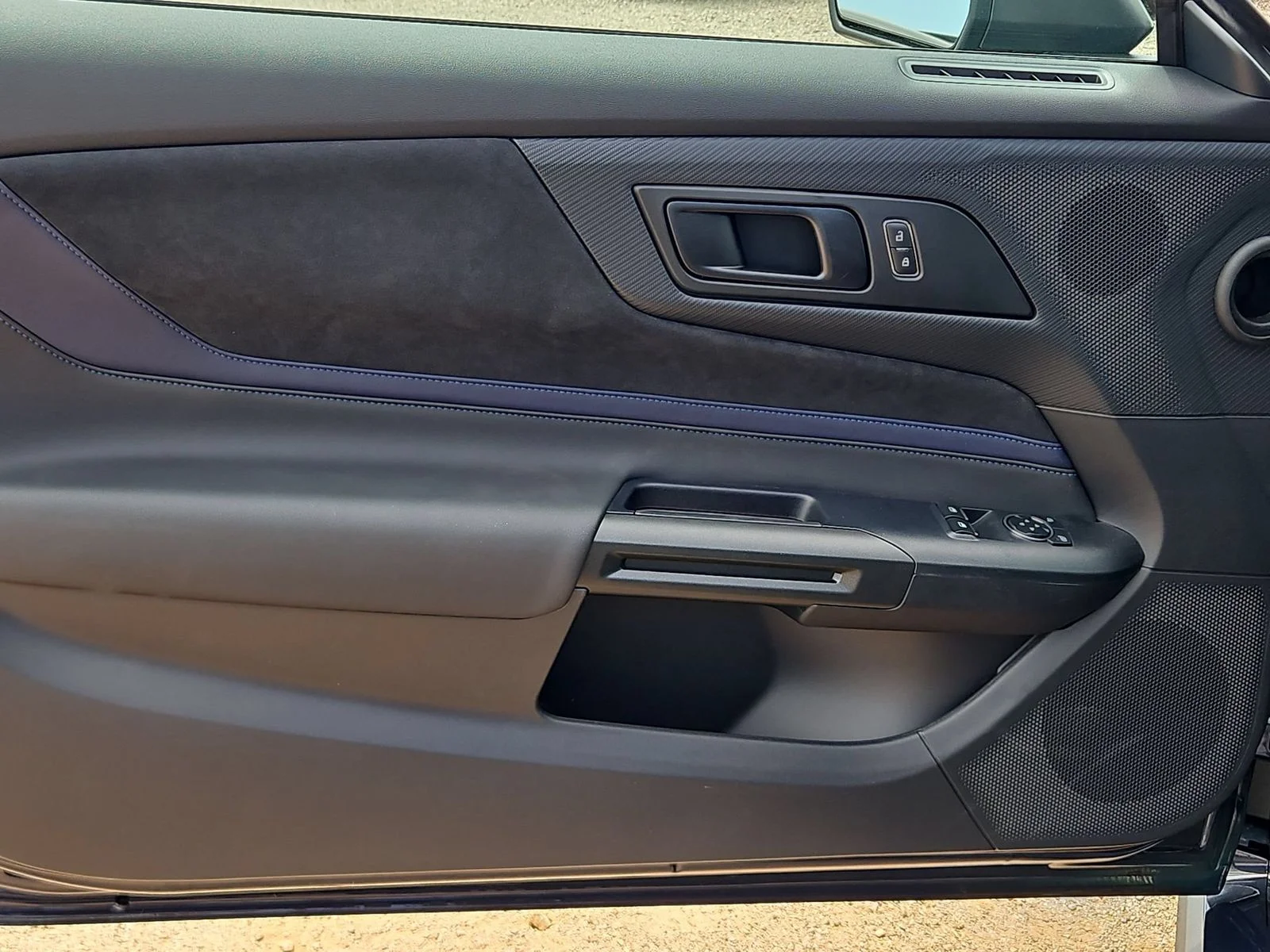 New 2026 Blue Ember Metallic Ford Dark Horse® Premium image 12